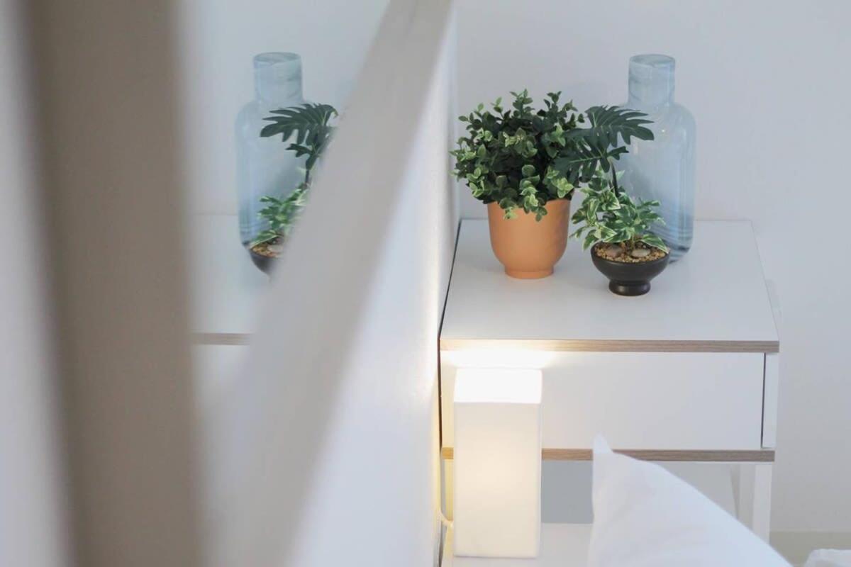 Bhotel Ball Park - Newlybuild 2 Bedrm Apt 2 Mins Baseball Museum 4Ppl Хирошима Екстериор снимка